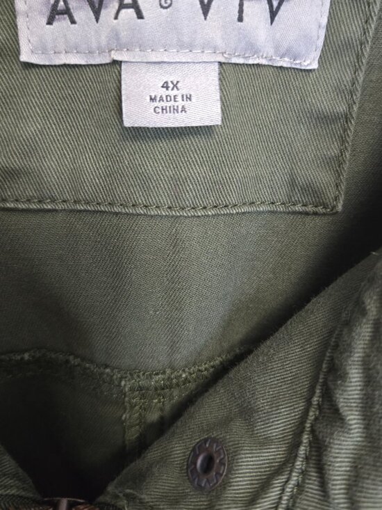 AVA & VIV Collared Military Style Green Jacket. - Picture 3 of 4